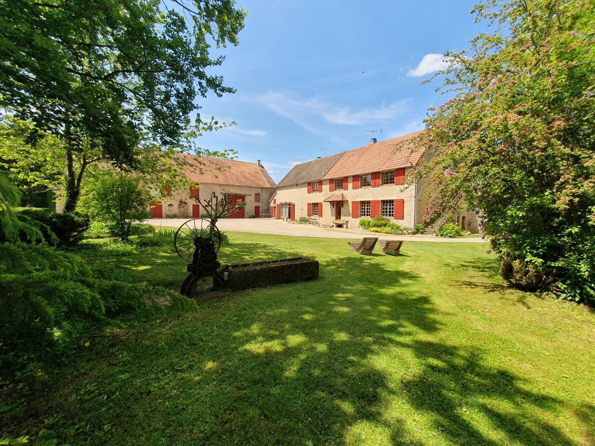 Bed and Breakfast Jardin Des Sens, La Rente D'Eguilly Экстерьер фото